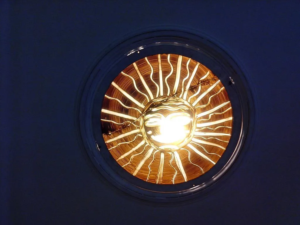 Savigliano International Hostel ميندوزا