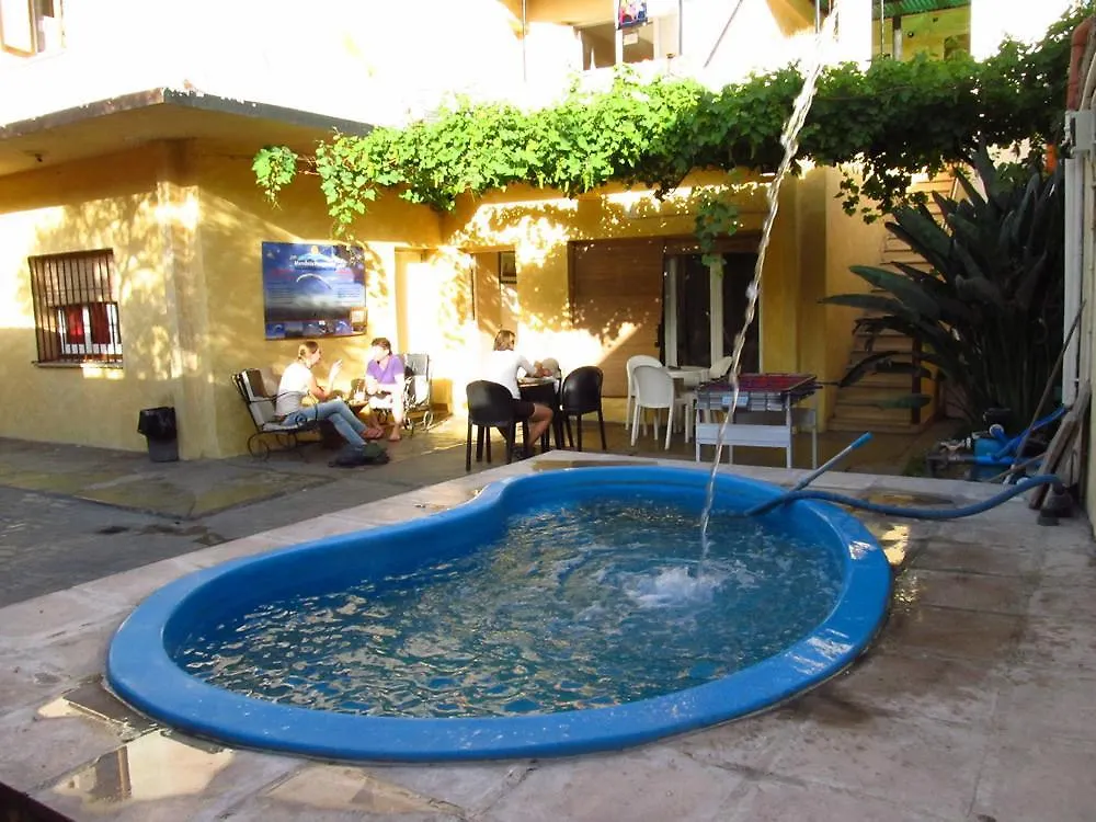Savigliano International Hostel ميندوزا