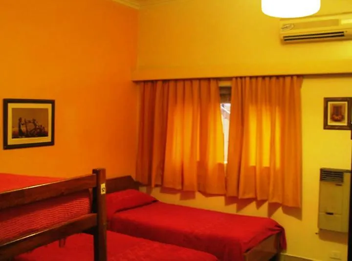 Savigliano International Hostel Мендоса 0*,  Аргентина